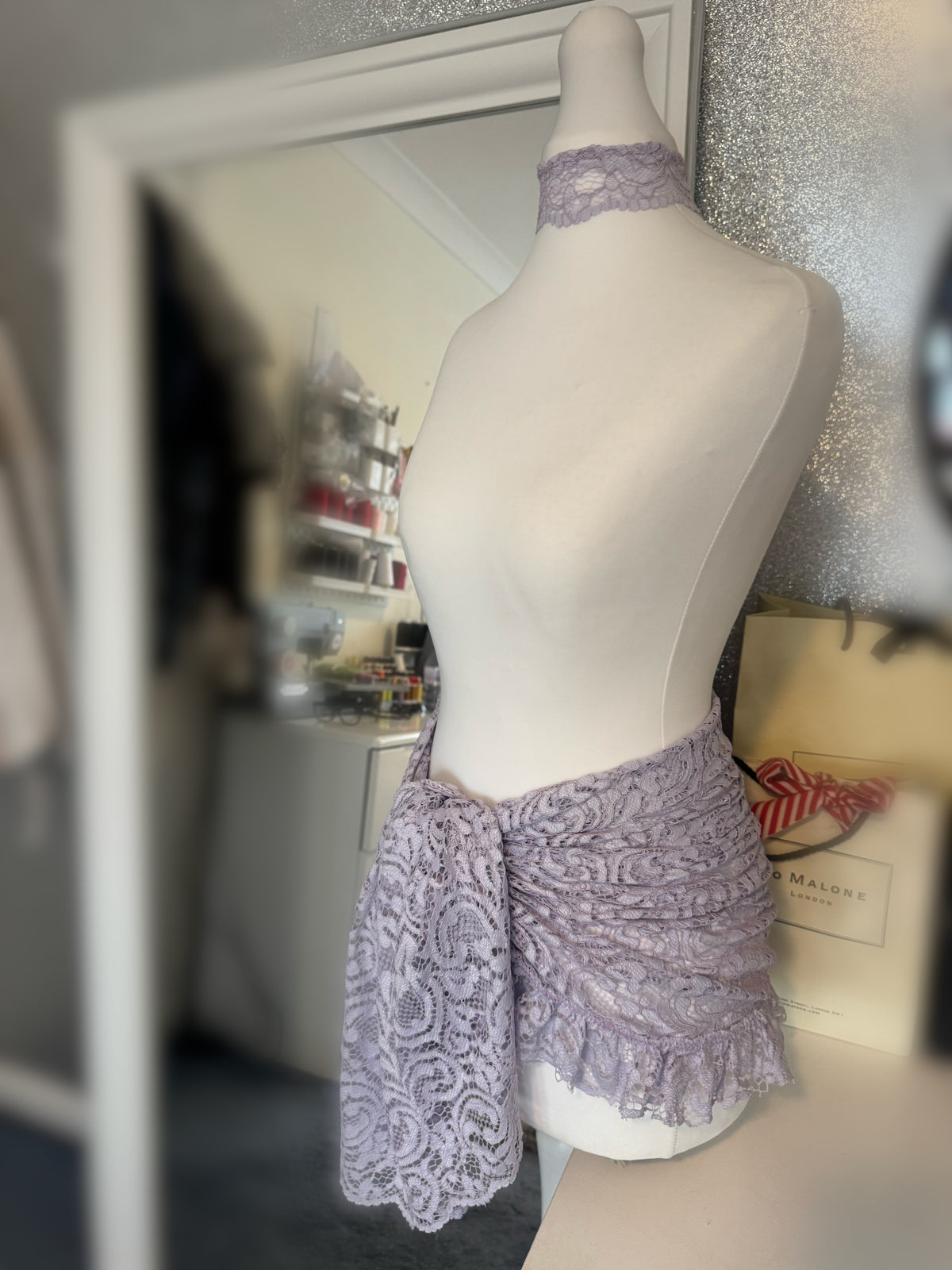 Lilac lace thrill sarong & matching choker